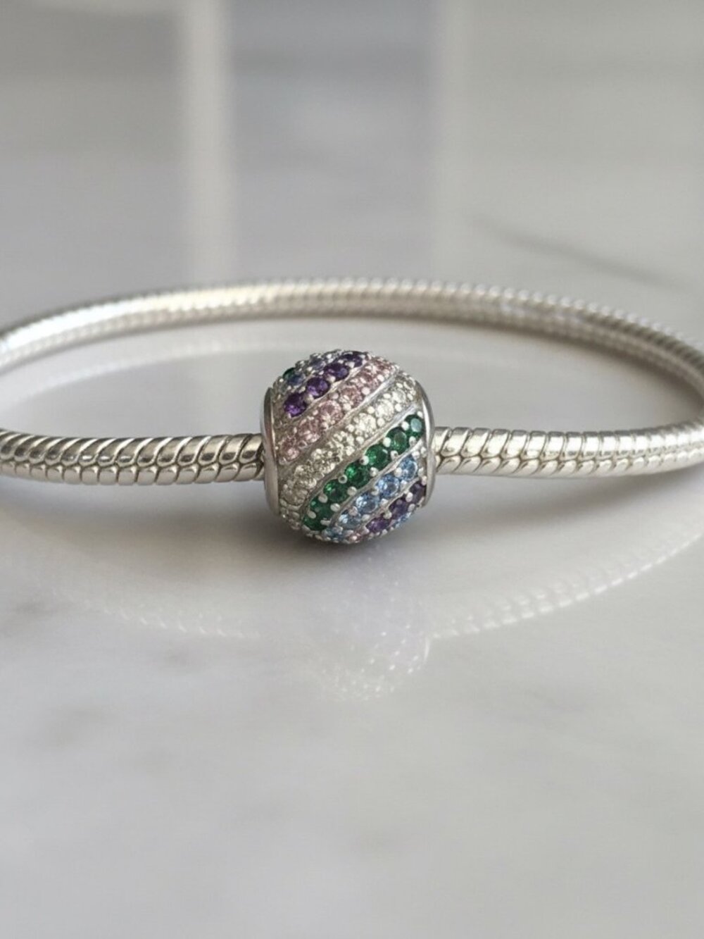 Sparkling Round Charm